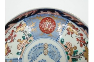 江戸期　古伊万里　染錦　直径約20cm(6.6寸)　鹿紅葉図が華やかな中皿　(R-089204)