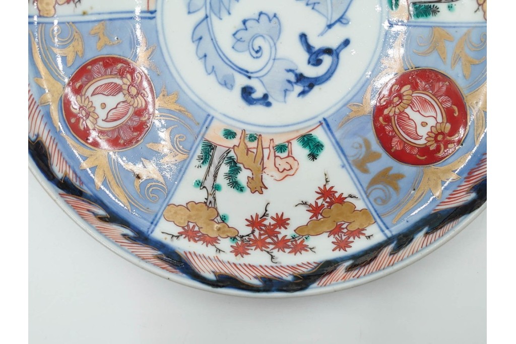 江戸期　古伊万里　染錦　直径約20cm(6.6寸)　鹿紅葉図が華やかな中皿　(R-089204)