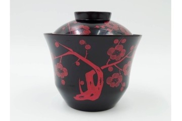 平安堂造　呉藤友乗作　木製　漆器　黒漆に朱漆の梅が映える小吸物椀5点セット　共箱付き　(R-089207)