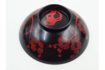 平安堂造　呉藤友乗作　木製　漆器　黒漆に朱漆の梅が映える小吸物椀5点セット　共箱付き　(R-089207)
