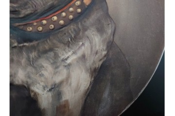 オールドノリタケ(NORITAKE)　ヤジロベー印　モールド　緻密に描かれたフレンチブルドッグの飾皿　(R-089209)