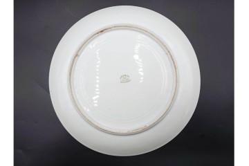 オールドノリタケ(NORITAKE)　ヤジロベー印　モールド　緻密に描かれたフレンチブルドッグの飾皿　(R-089209)