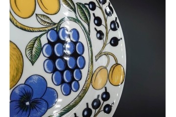 ARABIA FINLAND(アラビア フィンランド)　paratiisi(パラティッシ)　色鮮やかな果実と花々が描かれたボウル・プレート3枚セット　(R-089211)