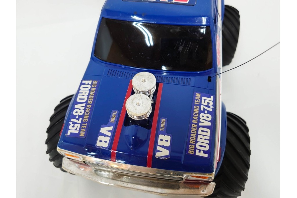 タイヨー(TAIYO)　4WD BIG ROADER(ビッグローダー)　レトロな青いピックアップトラックのラジコン　プロポ(コントローラー)・外箱付き　(R-089214)