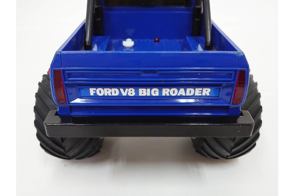 タイヨー(TAIYO)　4WD BIG ROADER(ビッグローダー)　レトロな青いピックアップトラックのラジコン　プロポ(コントローラー)・外箱付き　(R-089214)