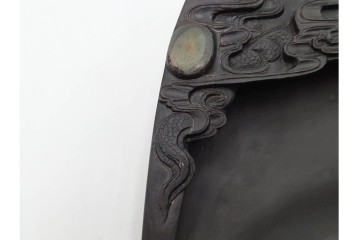 中国　唐物　雲龍文と石眼が見事な瑞渓硯　唐木箱付き　(R-089219)
