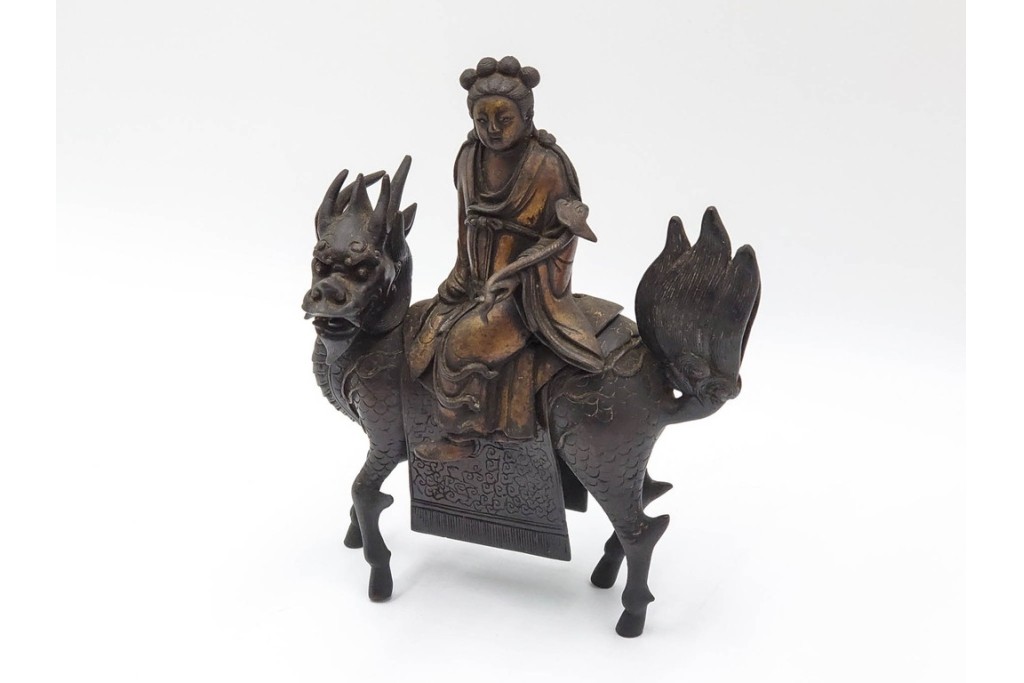 中国・唐物　古玩　古銅　麒麟に乗る人物香炉　(R-089227)