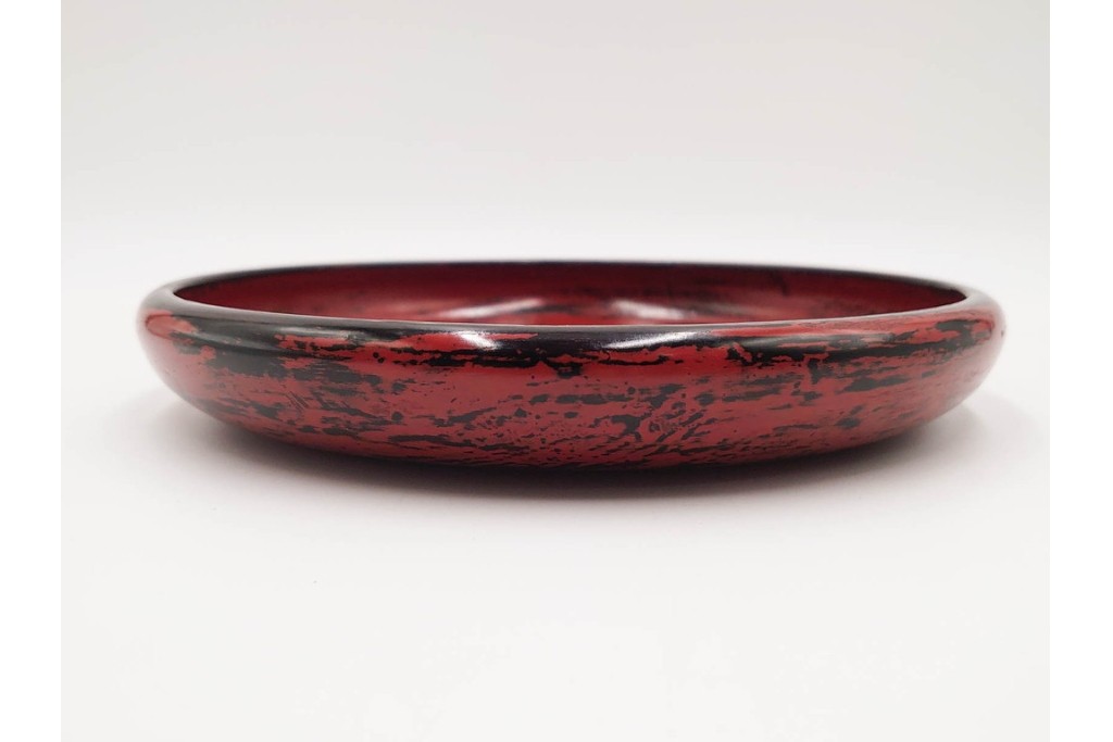 時代物　根来塗　木製漆器　使い込まれた風合いが趣深い丸盆　(R-089228)