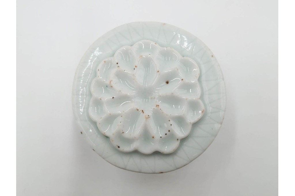 李朝　白磁　鳥形など意匠違いの餅型・菓子型6点セット　(R-089229)