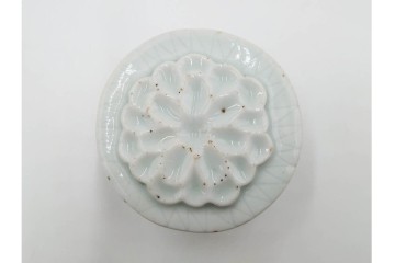 李朝　白磁　鳥形など意匠違いの餅型・菓子型6点セット　(R-089229)