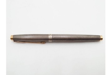 PARKER(パーカー)　STERLING925・14K(14金・585)　MONTBLANC(モンブラン)　ノブレス　デザインが異なる万年筆4点セット　ケース付き　(R-089231)