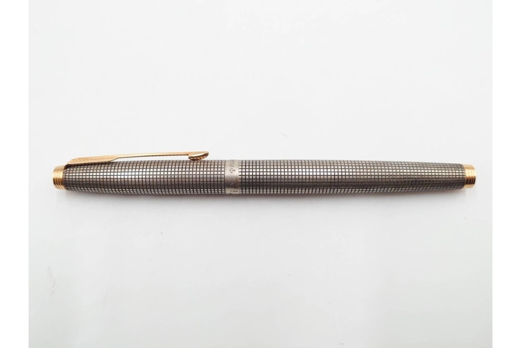 PARKER(パーカー)　STERLING925・14K(14金・585)　MONTBLANC(モンブラン)　ノブレス　デザインが異なる万年筆4点セット　ケース付き　(R-089231)