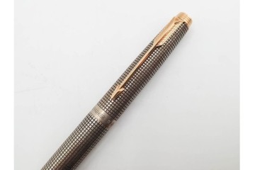 PARKER(パーカー)　STERLING925・14K(14金・585)　MONTBLANC(モンブラン)　ノブレス　デザインが異なる万年筆4点セット　ケース付き　(R-089231)