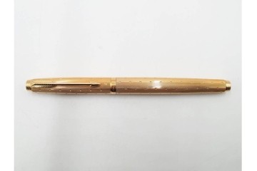 PARKER(パーカー)　STERLING925・14K(14金・585)　MONTBLANC(モンブラン)　ノブレス　デザインが異なる万年筆4点セット　ケース付き　(R-089231)