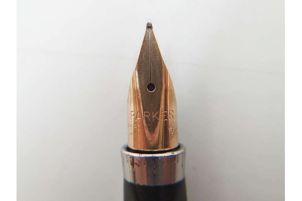 PARKER(パーカー)　STERLING925・14K(14金・585)　MONTBLANC(モンブラン)　ノブレス　デザインが異なる万年筆4点セット　ケース付き　(R-089231)
