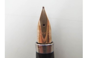PARKER(パーカー)　STERLING925・14K(14金・585)　MONTBLANC(モンブラン)　ノブレス　デザインが異なる万年筆4点セット　ケース付き　(R-089231)