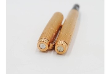 PARKER(パーカー)　STERLING925・14K(14金・585)　MONTBLANC(モンブラン)　ノブレス　デザインが異なる万年筆4点セット　ケース付き　(R-089231)