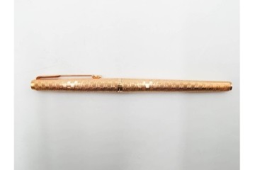 PARKER(パーカー)　STERLING925・14K(14金・585)　MONTBLANC(モンブラン)　ノブレス　デザインが異なる万年筆4点セット　ケース付き　(R-089231)