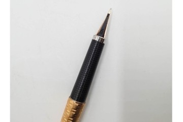 PARKER(パーカー)　STERLING925・14K(14金・585)　MONTBLANC(モンブラン)　ノブレス　デザインが異なる万年筆4点セット　ケース付き　(R-089231)