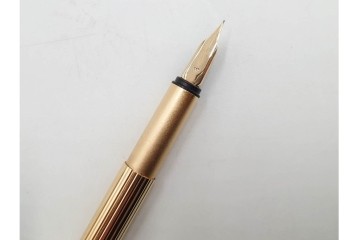 PARKER(パーカー)　STERLING925・14K(14金・585)　MONTBLANC(モンブラン)　ノブレス　デザインが異なる万年筆4点セット　ケース付き　(R-089231)