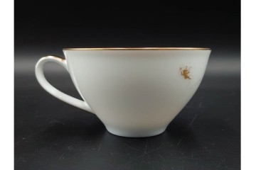 大倉陶園(OKURA/OAC)　ピーターパンモチーフのカップ&ソーサー　(R-089238)
