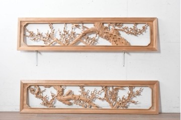 ヴィンテージ建具　昭和後期　井波彫刻　名工 横山一夢作　梅に雀が遊ぶ欄間2枚セット　(R-089242)