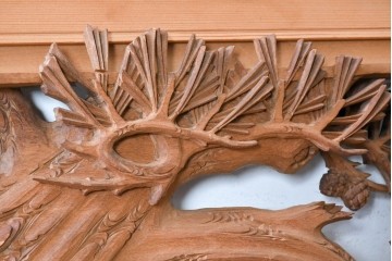 ヴィンテージ建具　昭和後期　井波彫刻　清峰作　枝ぶり豊かな松図の欄間2枚セット　(R-089243)