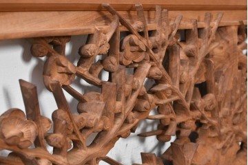 ヴィンテージ建具　昭和後期　井波彫刻　成彬作　縁起の良い松竹梅図の欄間2枚セット　(R-089245)