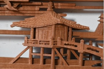 ヴィンテージ建具　昭和後期　井波彫刻　名工 横山一夢作　近江八景図を精緻に彫り上げた欄間2枚セット　(R-089246)