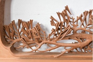 ヴィンテージ建具　昭和後期　井波彫刻　中川進作　幅約2.1m　力強く枝を広げる老松図の彫刻欄間2枚セット　(R-089248)
