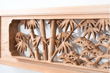 ヴィンテージ建具　昭和後期　井波彫刻　弘介作　幅約2.1m　奥行きある松竹梅図が趣深い欄間2枚セット　(R-089249)