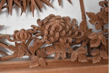 ヴィンテージ建具　昭和後期　井波彫刻　一雪作　幅約2.1m　四君子に雀文を表した彫刻欄間2枚セット　(R-089250)
