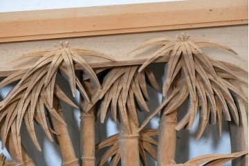 ヴィンテージ建具　昭和後期　井波彫刻　松竹梅が広がる幅約2.3mの欄間2枚セット　(R-089254)