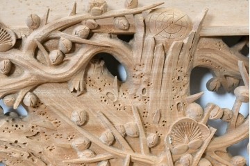 ヴィンテージ建具　昭和後期　井波彫刻　松竹梅が広がる幅約2.3mの欄間2枚セット　(R-089254)