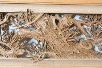 ヴィンテージ建具　昭和後期　井波彫刻　松竹梅が広がる幅約2.3mの欄間2枚セット　(R-089254)