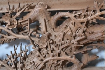 ヴィンテージ建具　昭和中期から昭和後期　井波彫刻　清雲作　松竹梅図の細やかな彫刻を楽しめる欄間2枚セット　(R-089255)