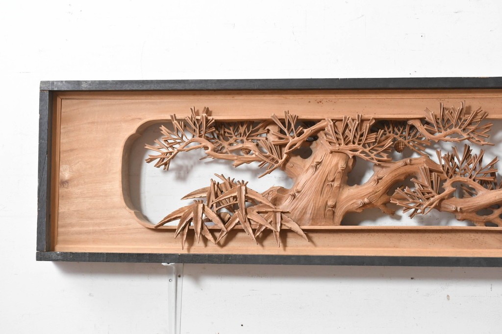 ヴィンテージ建具　昭和中期から昭和後期　井波彫刻　清雲作　松竹梅図の細やかな彫刻を楽しめる欄間2枚セット　(R-089255)