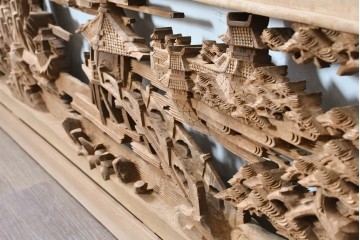 ヴィンテージ建具　昭和中期　北陸産　近江八景図　風景を繊細に彫り上げた欄間1枚　(R-089259)