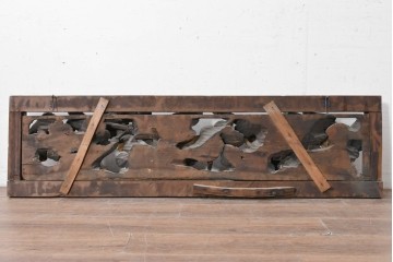 アンティーク建具　江戸から明治期　極厚!!　寺社仏閣　金箔が華やかな菊の図欄間1枚　(R-089263)