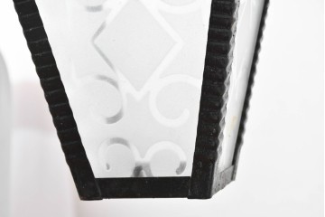 《引っ掛けシーリング式ペンダントライト加工費込み》　イギリスヴィンテージ　アイアン　模様入りの曇りガラスがやわらかな印象を添えるペンダントライト　(R-089269)