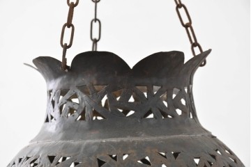《引っ掛けシーリング式ペンダントライト加工費込み》　ヴィンテージ照明　モロッコ　真鍮　異国情緒あふれる吊り下げ照明2個セット　(R-089275)