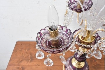 《スタンドライト加工費込み》　中古　美品　チェコ　LIGLASS(リグラス)　紫色の装飾が華やかな3灯置き型照明　定価推定約25万円　(R-089277)