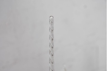 《スタンドライト加工費込み》　中古　美品　チェコ　LIGLASS(リグラス)　紫色の装飾が華やかな3灯置き型照明　定価約25万円　(R-089278)