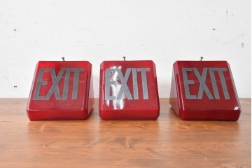 《引っ掛けシーリング式ペンダントライト加工費込み》　アメリカヴィンテージ　EXIT　ペンダントライト3個セット　(R-089281)
