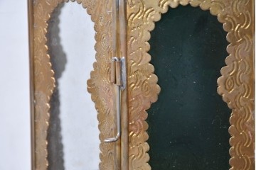 ヴィンテージ　真鍮　透かし模様が魅力なアラビアンテイストのランタン3個セット　※ディスプレイ用　(R-089285)