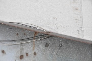 イギリスアンティーク　1930年から1950年頃　CHARRINGTON　グリーンとオレンジのカラーリングがお洒落な看板　(R-089298)