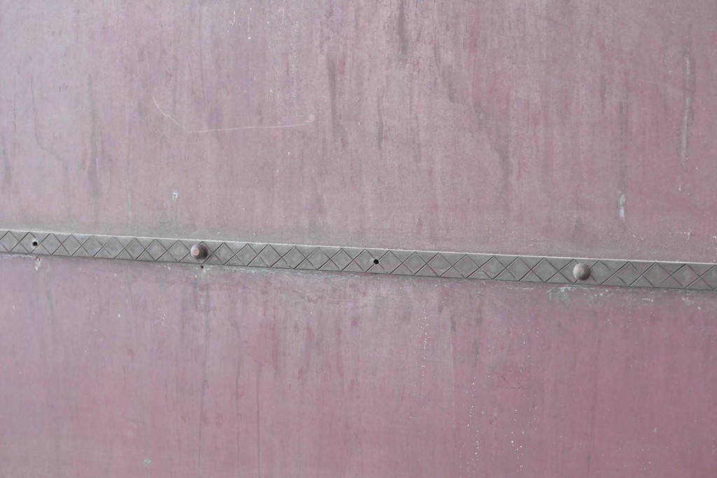 ヴィンテージ建具　銅板　大振りで存在感のある両開き門扉2枚(1対)セット　(R-089303)