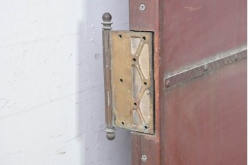 ヴィンテージ建具　銅板　大振りで存在感のある両開き門扉2枚(1対)セット　(R-089303)