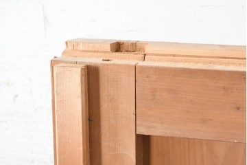 アンティーク建具　明治から大正期　新潟産　檜(ヒノキ)材　重厚な飾り金具を備えた蔵戸1枚　(R-089304)