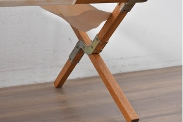 和製ヴィンテージ　店舗什器としてもおすすめの折り畳み式の簡易ベッド　(R-089309)